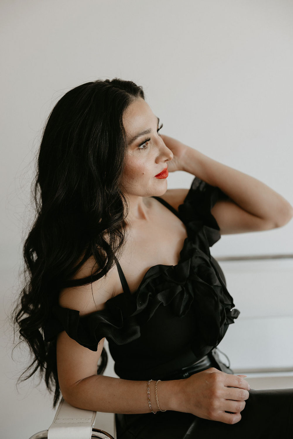 Woman with glowing skin showcasing results of a good skincare routine at a med spa near Mesa AZ.